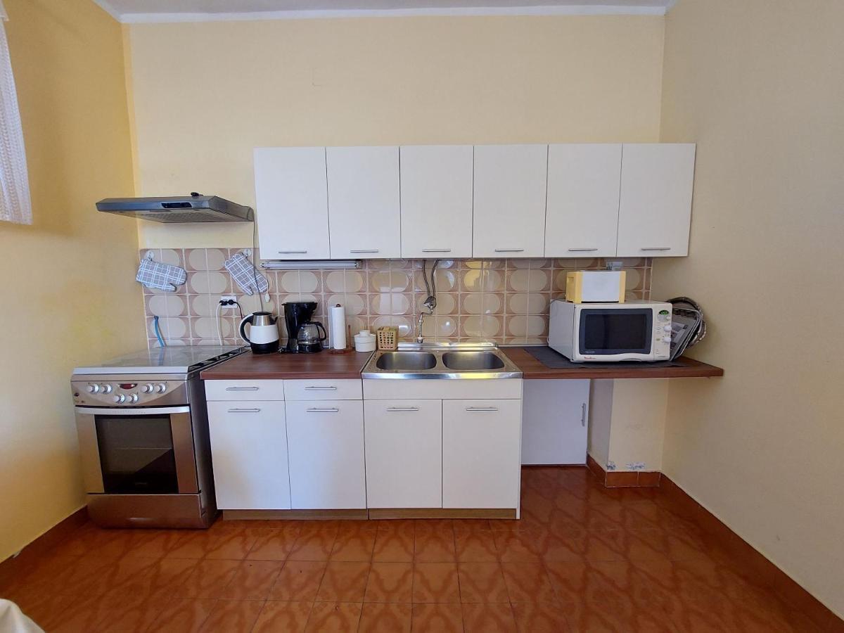 Apartments Faran Crikvenica Exteriör bild
