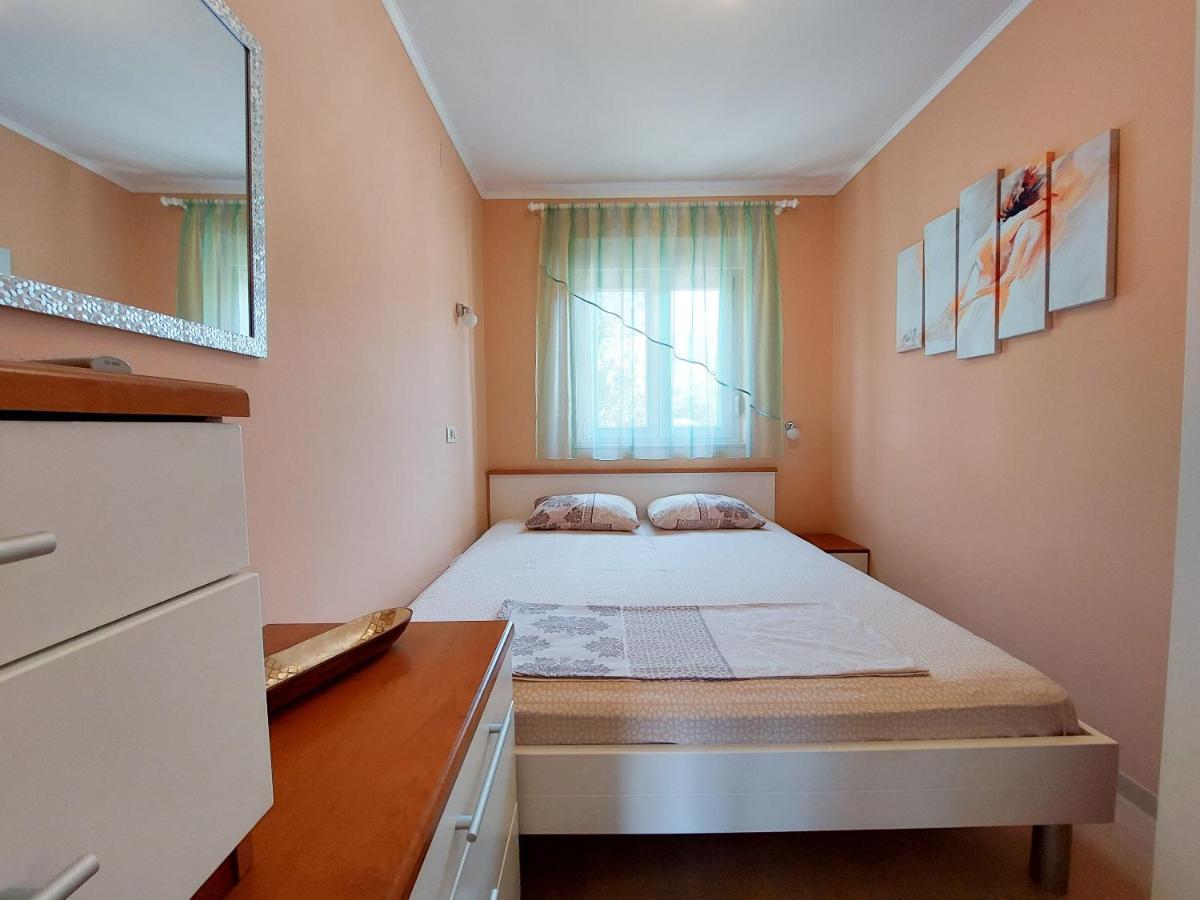 Apartments Faran Crikvenica Exteriör bild