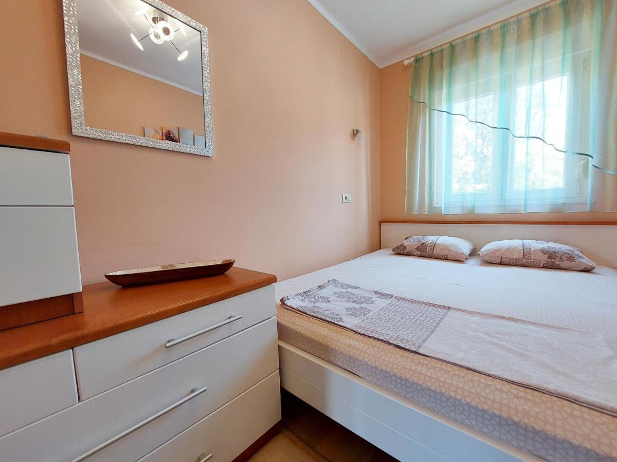 Apartments Faran Crikvenica Exteriör bild