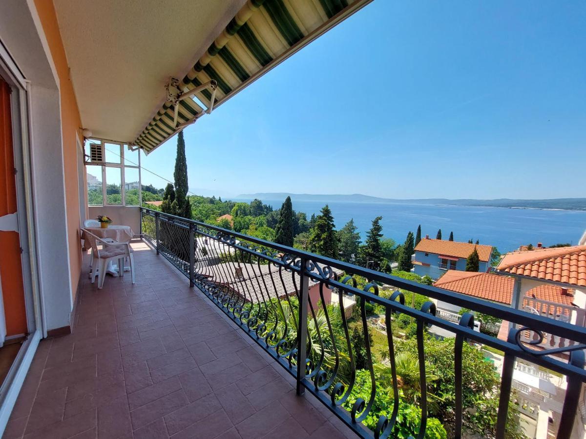 Apartments Faran Crikvenica Exteriör bild