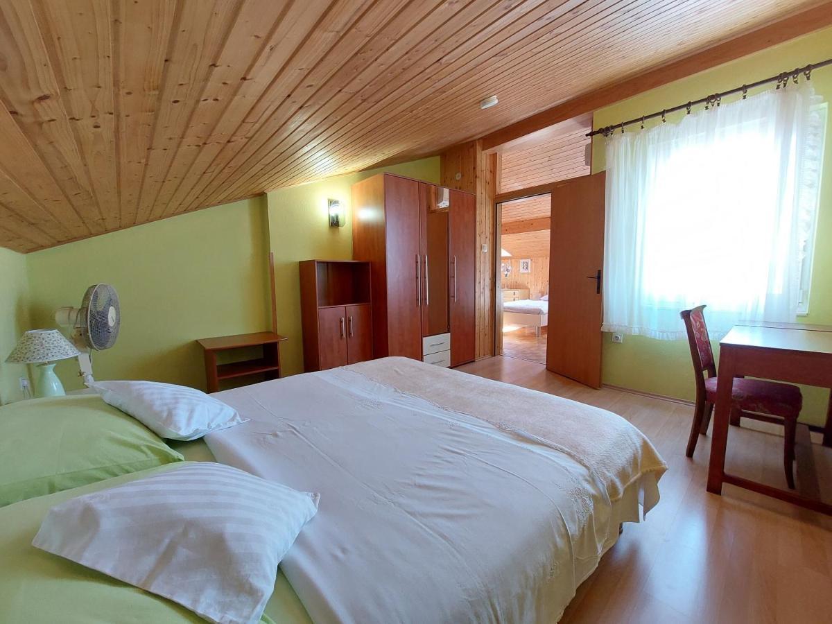 Apartments Faran Crikvenica Exteriör bild
